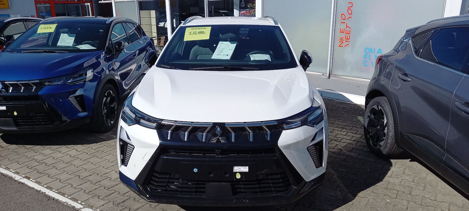 Fahrzeugabbildung Mitsubishi ASX 1,3 Intro Edition AT, LED,Navi 12 x a. Lager