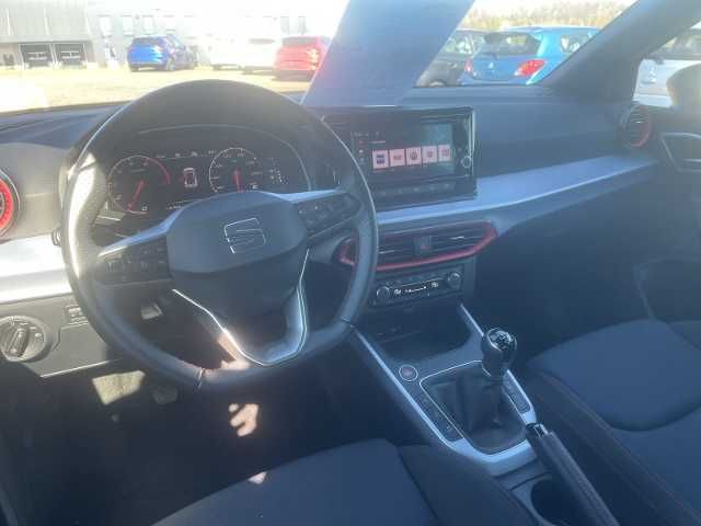 Fahrzeugabbildung SEAT Arona 1,0 FR, Klima,PDC,Alus,SHZ,LED