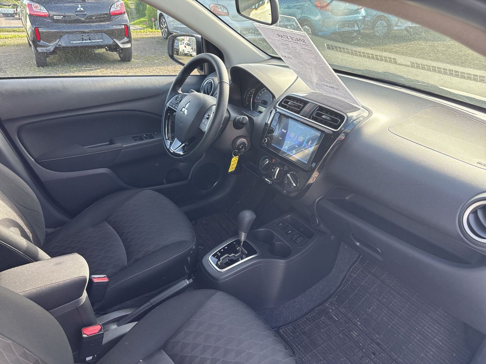 Fahrzeugabbildung Mitsubishi Space Star Select+ 1.2 MIVEC ClearTec CVT