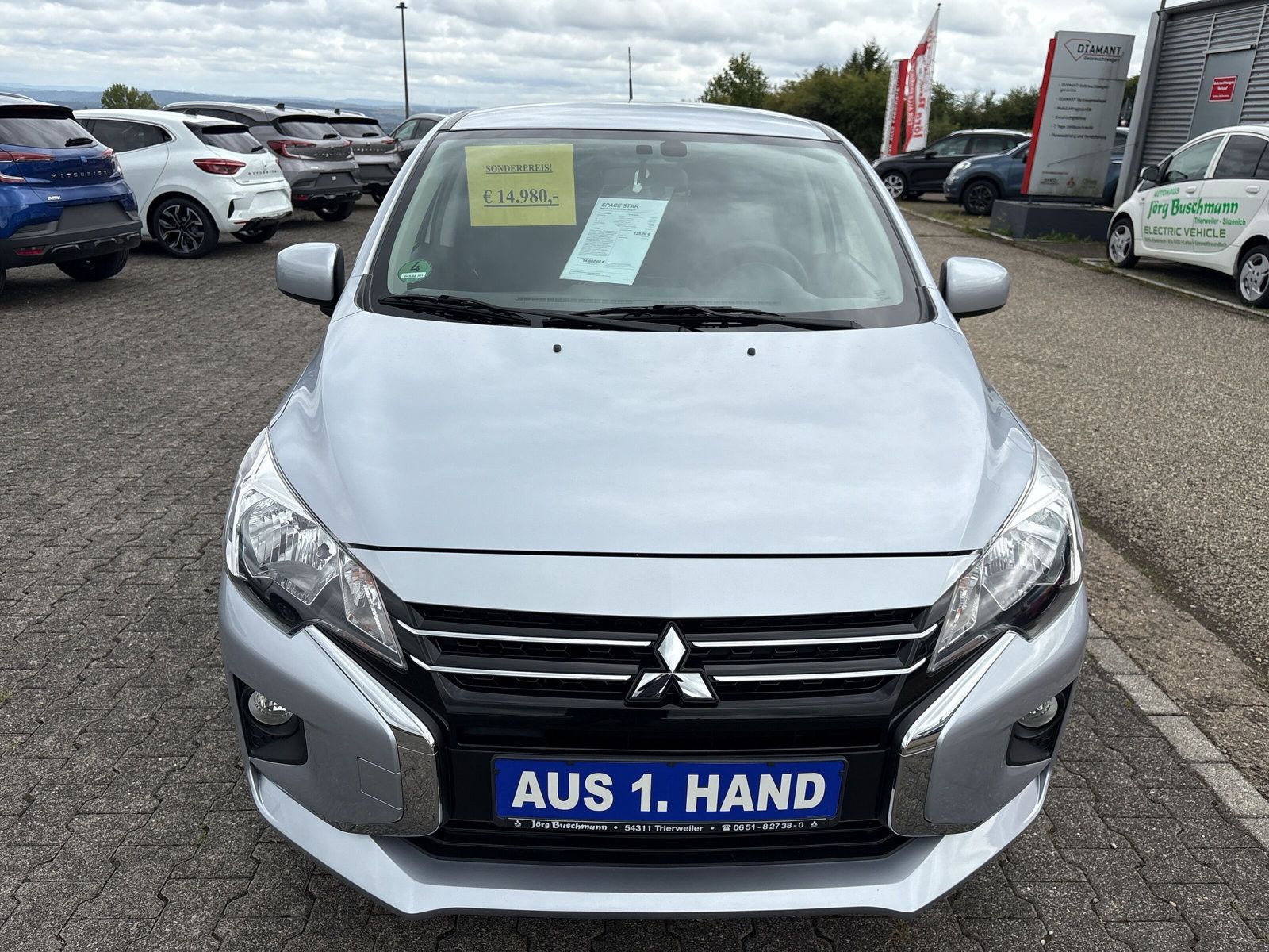 Fahrzeugabbildung Mitsubishi Space Star 1,2 Select+ CVT,SHZ,RFK,DAB