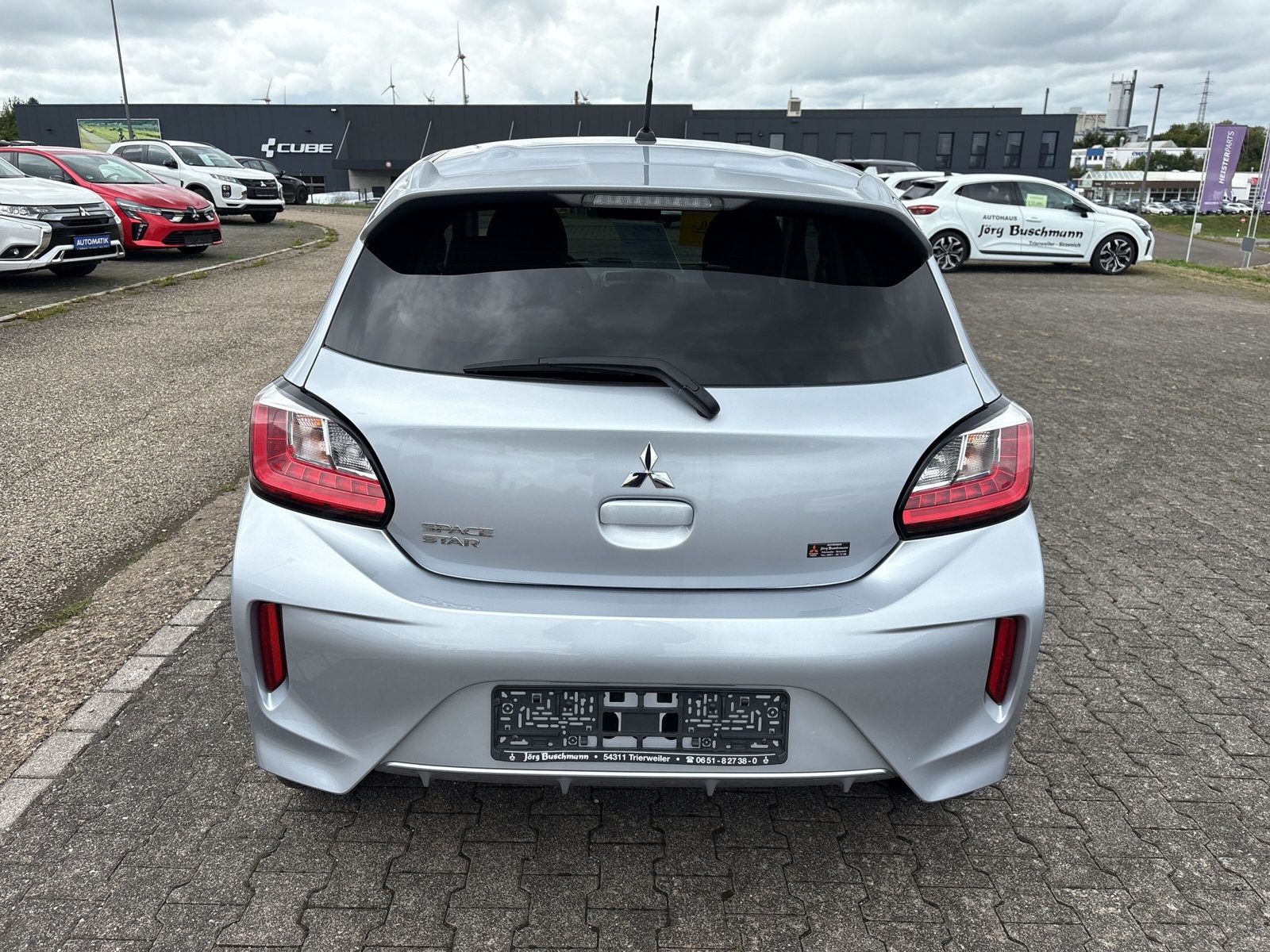 Fahrzeugabbildung Mitsubishi Space Star 1,2 Select+ CVT,SHZ,RFK,DAB