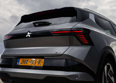 Eclipse Cross vollelektrisch Heckansicht 2