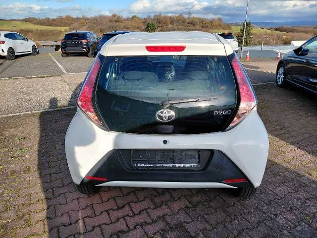 Fahrzeugabbildung Toyota AYGO 1.0, Klima, PDC,SHZ,Radio