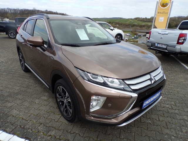 Fahrzeugabbildung Mitsubishi Eclipse Cross 1,5T.Intro Edition , PDC,SHZ,LED