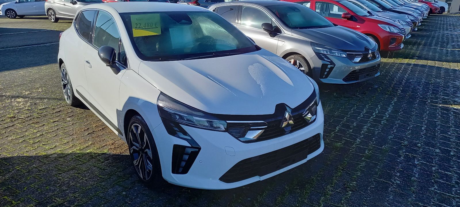 Fahrzeugabbildung Mitsubishi Colt Select 1.0 Turbo,LED,Navi,SHZ,8 x am Lager