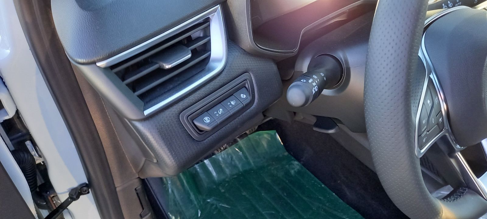 Fahrzeugabbildung Mitsubishi Colt Select 1.0 Turbo,LED,Navi,SHZ,8 x am Lager