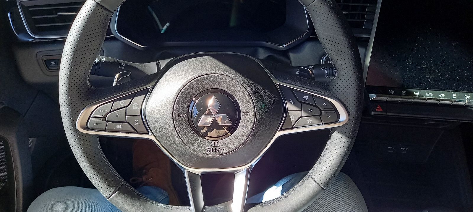 Fahrzeugabbildung Mitsubishi ASX 1,3 Intro Edition AT, LED,Navi 3x a. Lager