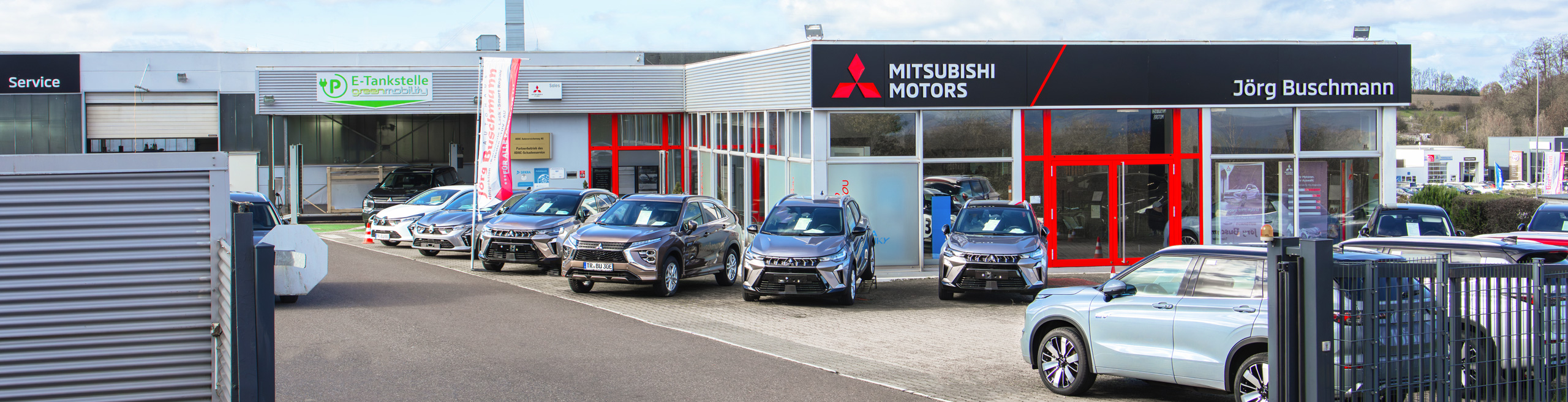 Mitsubishi Autohaus Jörg Buschmann Trierweiler, Aussenaufnahme