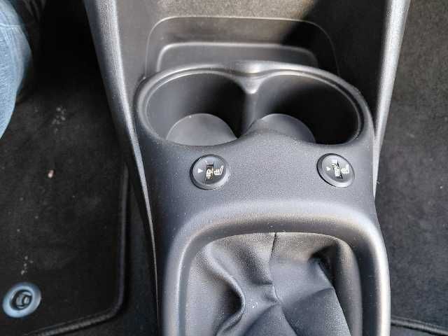 Fahrzeugabbildung Toyota AYGO 1.0, Klima, PDC,SHZ,Radio