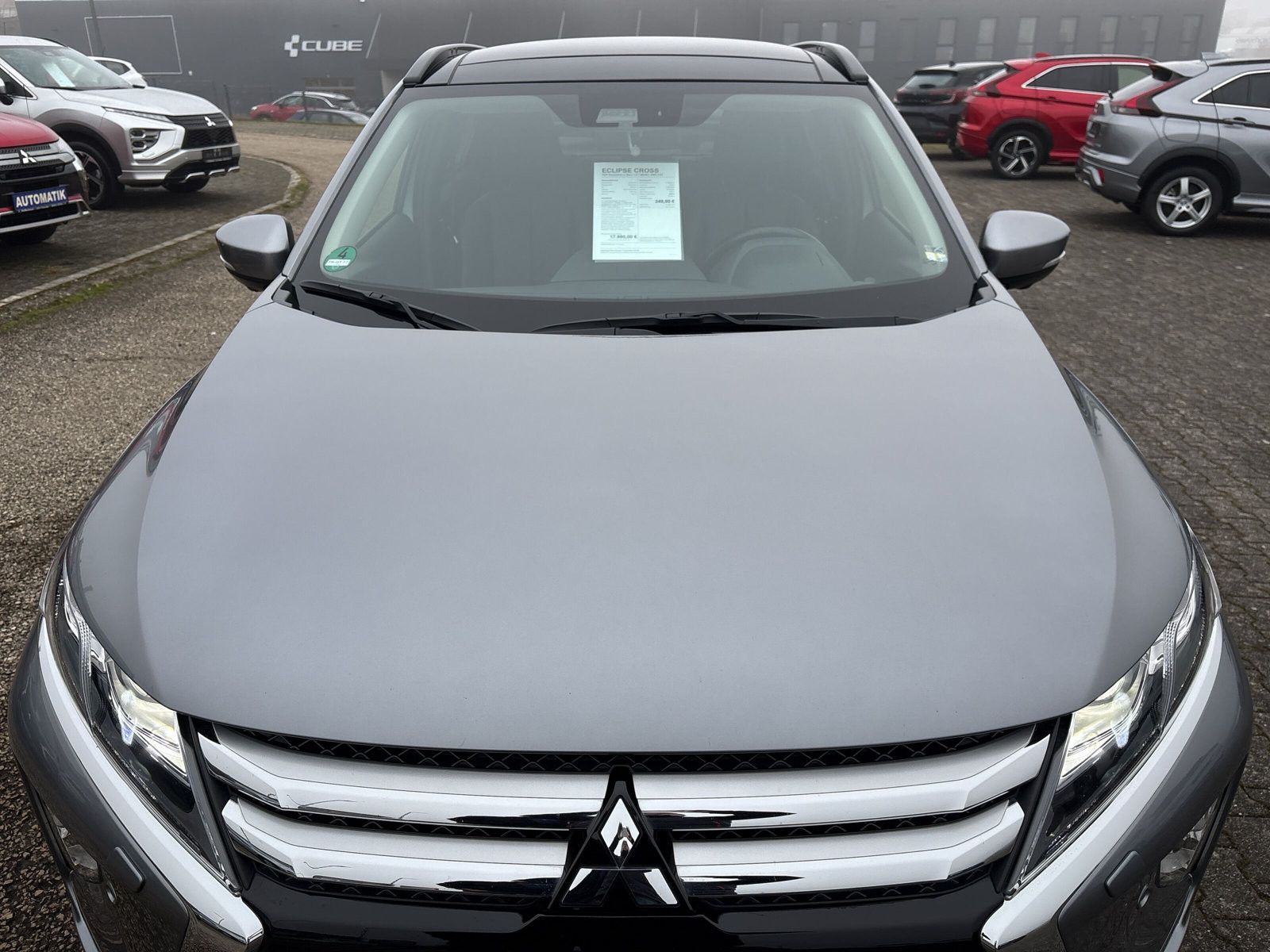 Fahrzeugabbildung Mitsubishi Eclipse Cross 1,5 Top 2WD,AT,Leder,LED,Navi,SHZ