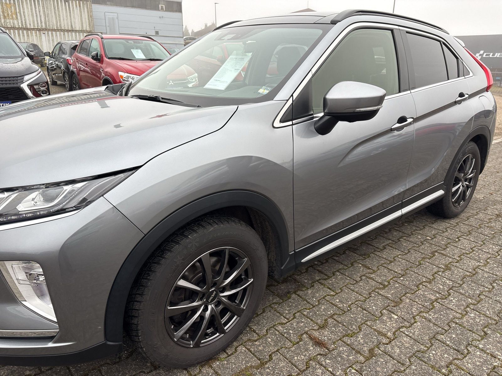 Fahrzeugabbildung Mitsubishi Eclipse Cross 1,5 Top 2WD,AT,Leder,LED,Navi,SHZ