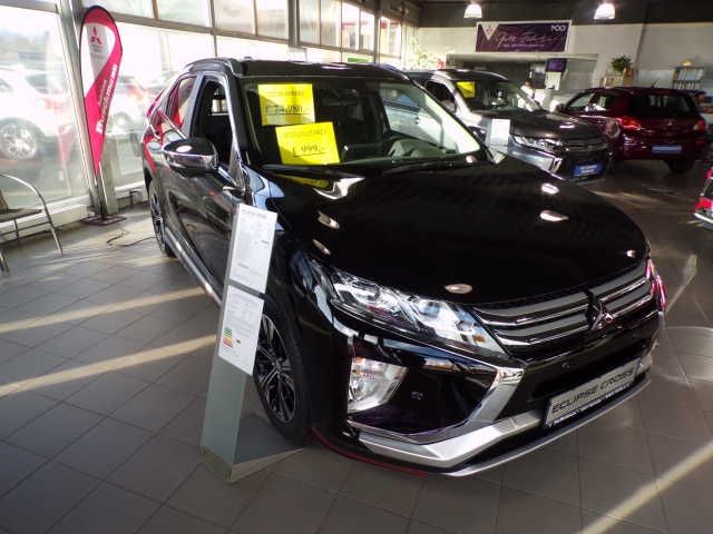 Fahrzeugabbildung Mitsubishi Eclipse Cross 1,5 T.,Intro Edition,LED,