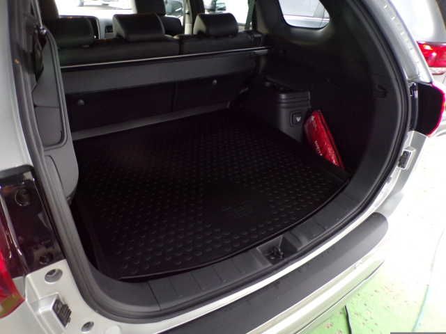 Fahrzeugabbildung Mitsubishi Outlander 2,4 PHEV Top, Klima,LED,NSW,SHZ,Navi