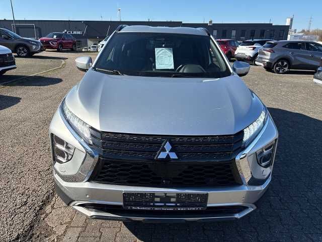 Fahrzeugabbildung Mitsubishi Eclipse Cross 2,4 PHEV, PLUS 4WD,LED,Navi